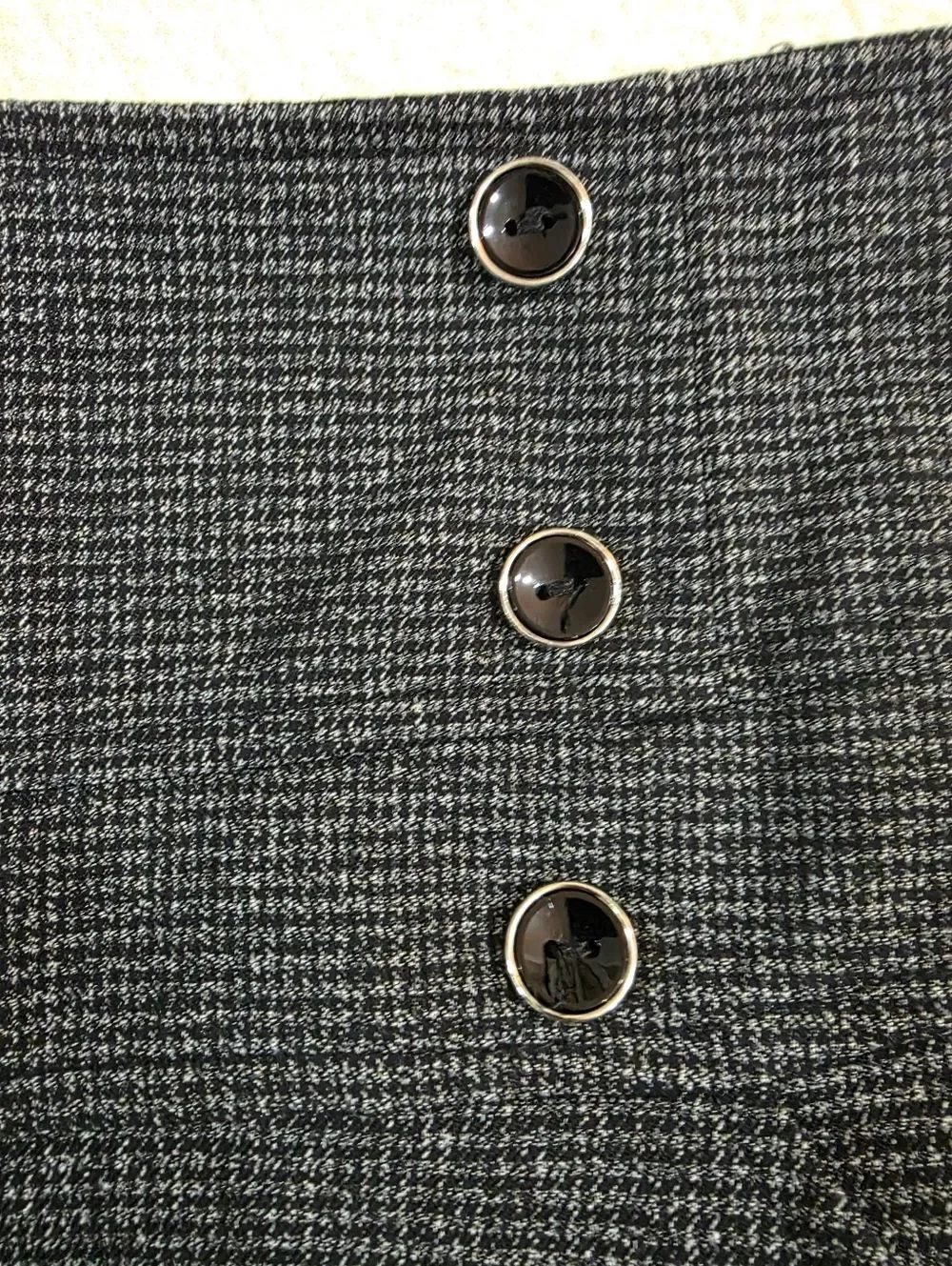 Must Have Gray Button-Accent Pencil Skirt Size Medium Career Office